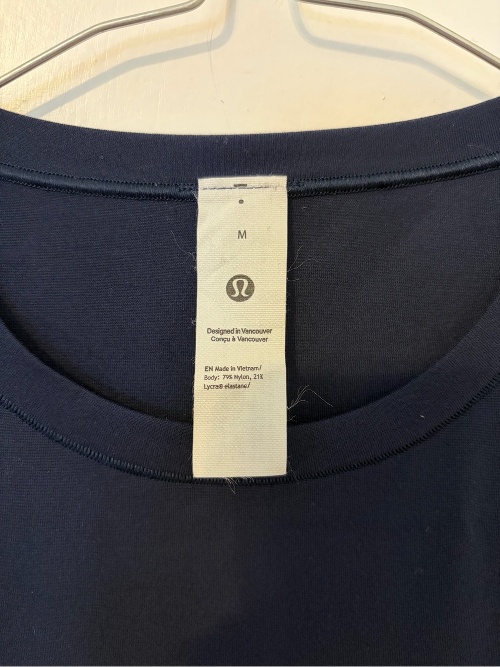 Lululemon Wundermost Ultra-Soft Nulu Hip-Length Crewneck Shirt True Navy Size M - Picture 4 of 6